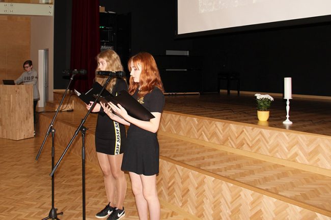 f8dcbb9bb45241d481f6115ce6bb5361